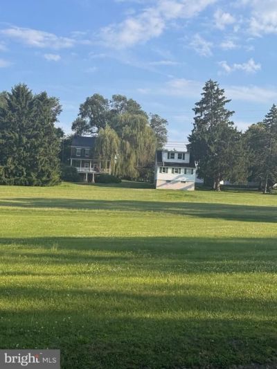 4230 ORE BANK ROAD , HELLAM, PA 17406