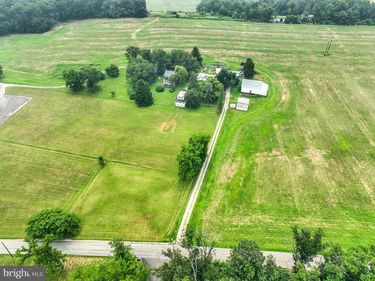 4230 ORE BANK ROAD, HELLAM, PA 17406