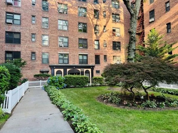 83-20 98th Street , Unit 5D, Woodhaven, NY 11421