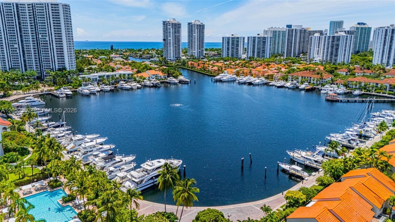 3598 Yacht Club Dr , Unit 601+DEN, Aventura, FL 33180 Photo