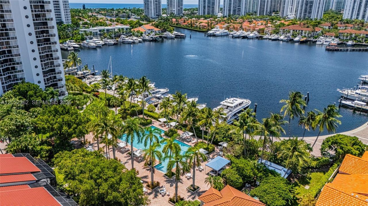 3598 Yacht Club Dr , Unit 601+DEN, Aventura, FL 33180 Photo
