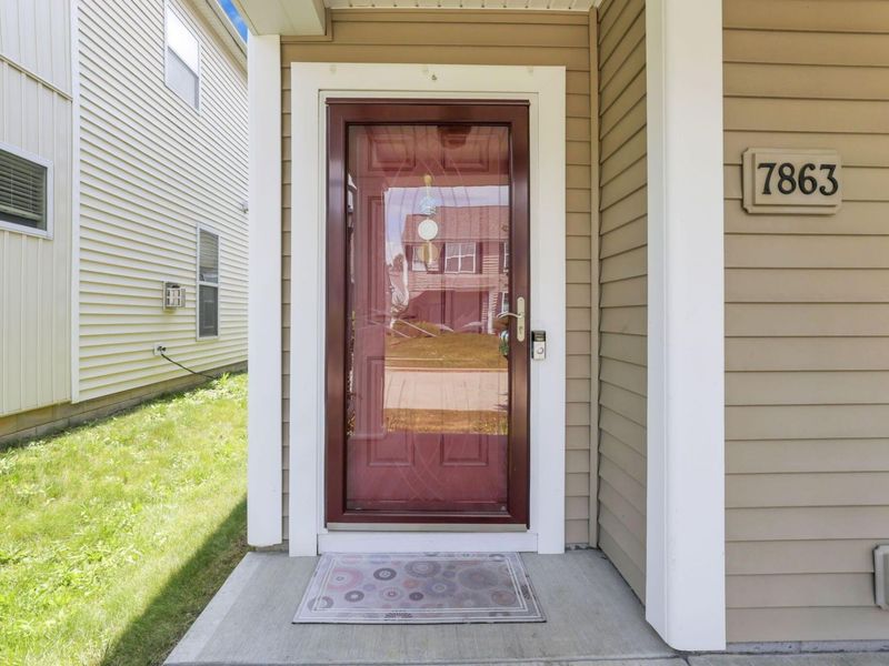 7863 Ashenden Drive, Blacklick, OH 43004 Photo 11