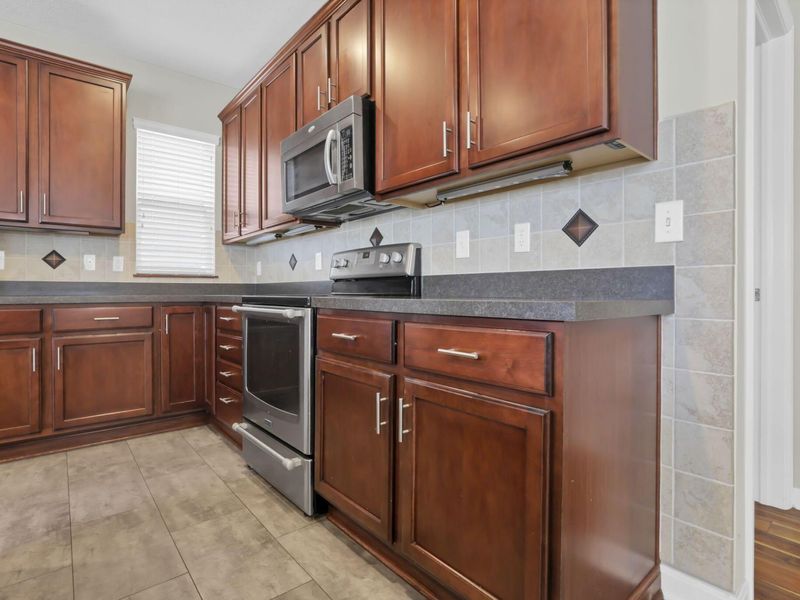 7863 Ashenden Drive, Blacklick, OH 43004 Photo 24