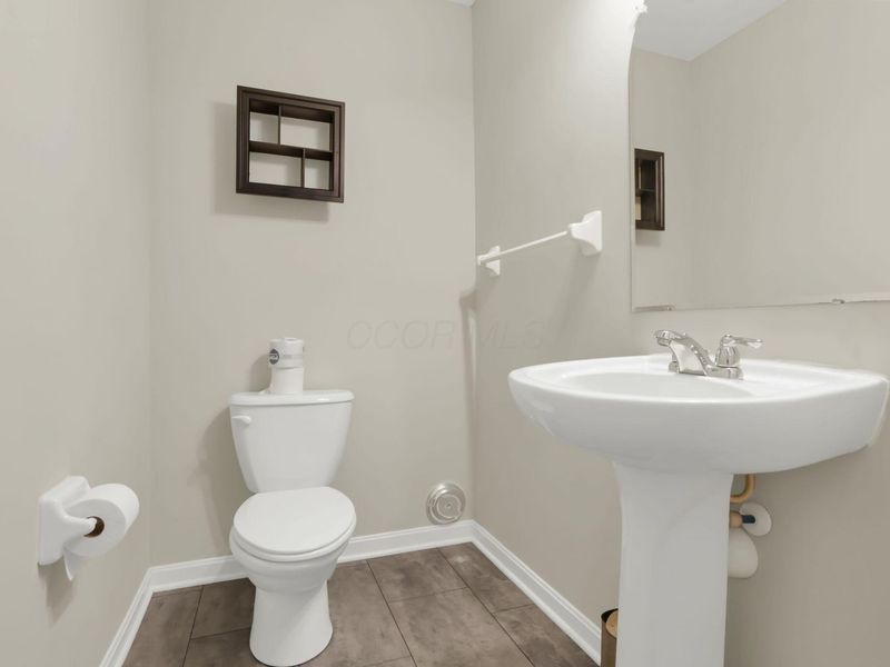 7863 Ashenden Drive, Blacklick, OH 43004 Photo 36