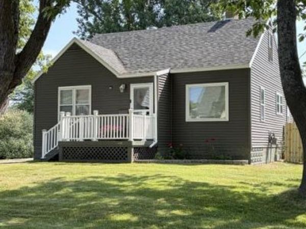 1205 Kimball ST, Sault Ste Marie, MI 49783