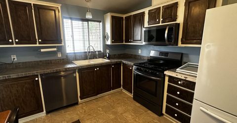 980 Villa Way, Fernley, NV 89408 Photo