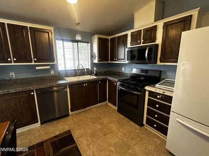 980 Villa Way, Fernley, NV 89408 Photo