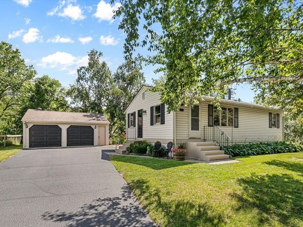 736 Lasso Lane, Eagan, MN 55123