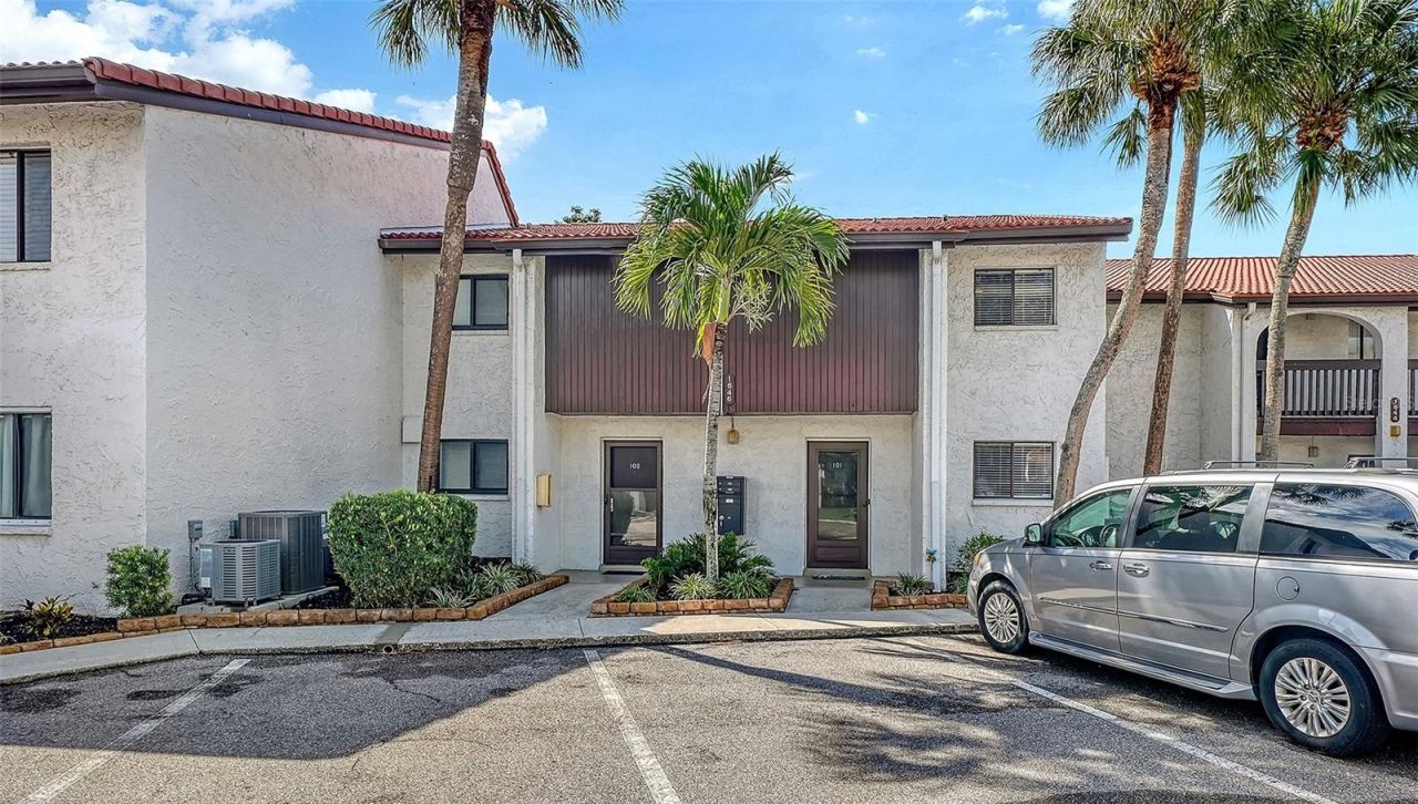 1646 Stickney Point Road, Unit 101, Sarasota, FL 34231 Photo