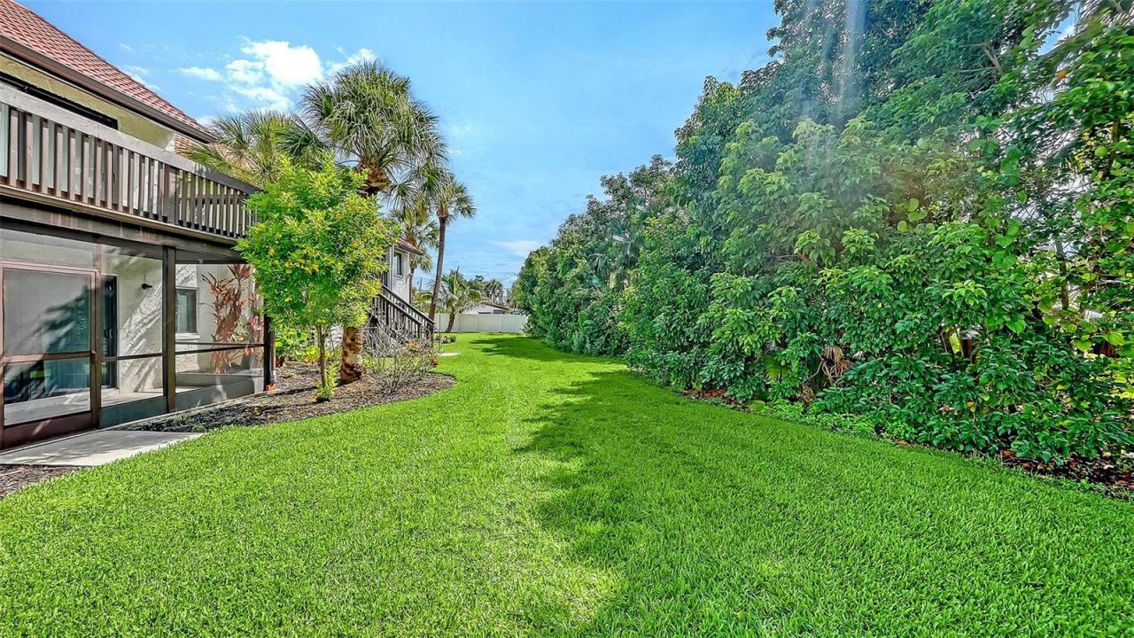 1646 Stickney Point Road, Unit 101, Sarasota, FL 34231 Photo