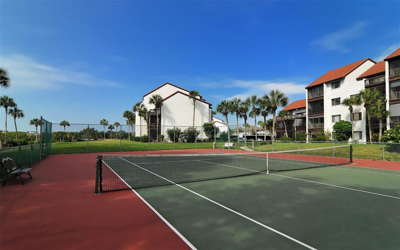 1646 Stickney Point Road, Unit 101, Sarasota, FL 34231 Photo