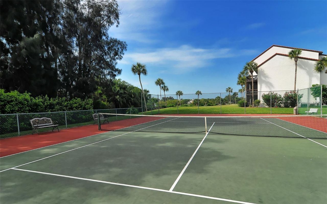 1646 Stickney Point Road, Unit 101, Sarasota, FL 34231 Photo