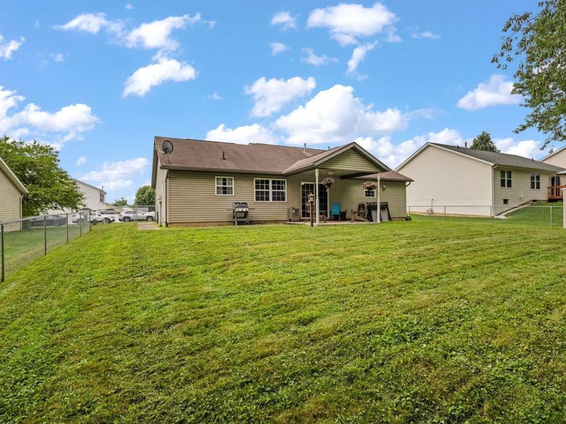 204 Alcon Drive, Newark, OH 43055 Photo 4