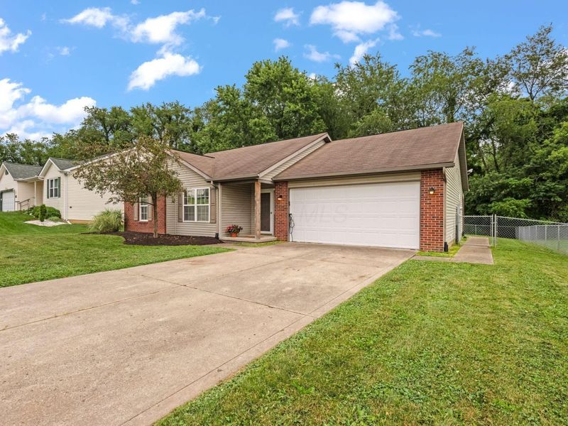 204 Alcon Drive, Newark, OH 43055 Photo 5