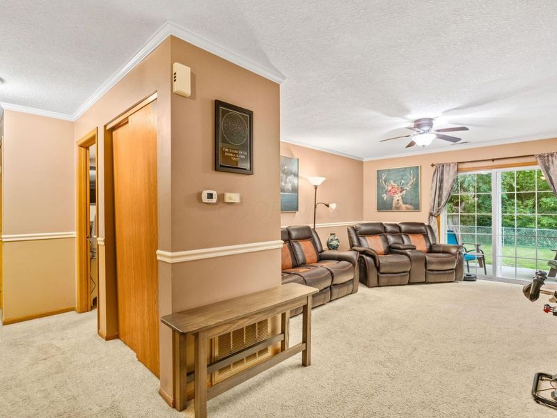 204 Alcon Drive, Newark, OH 43055 Photo 9