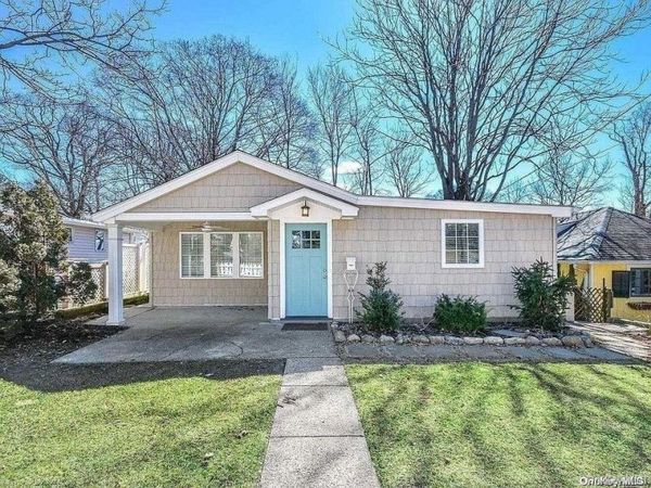 125 15th Avenue , Sea Cliff, NY 11579