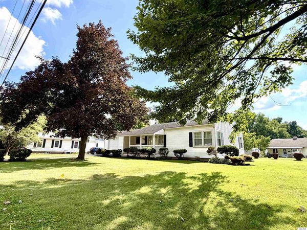 805 Newark Road, Mount Vernon, OH 43050