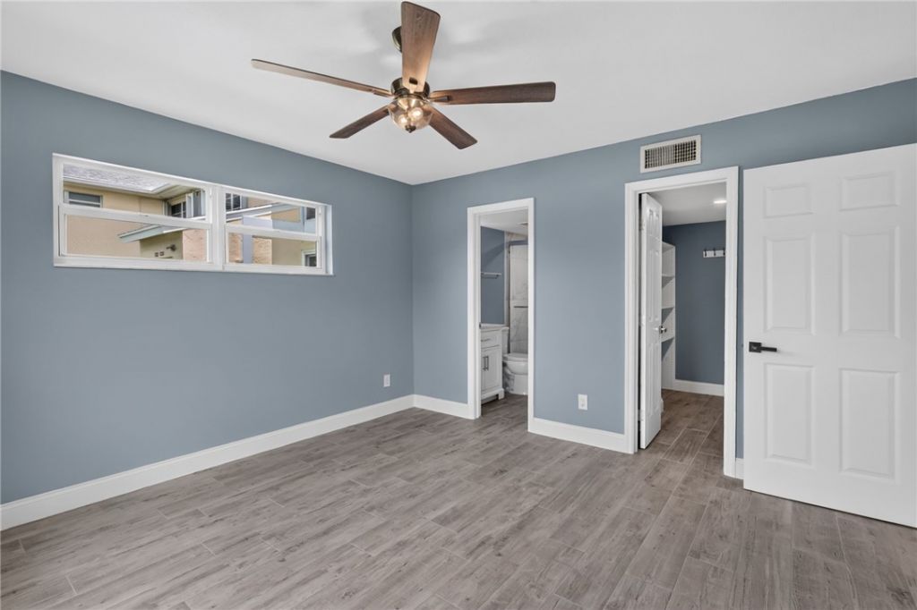 203 Grove Isle Circle, Unit 203, Vero Beach, FL 32962 Photo