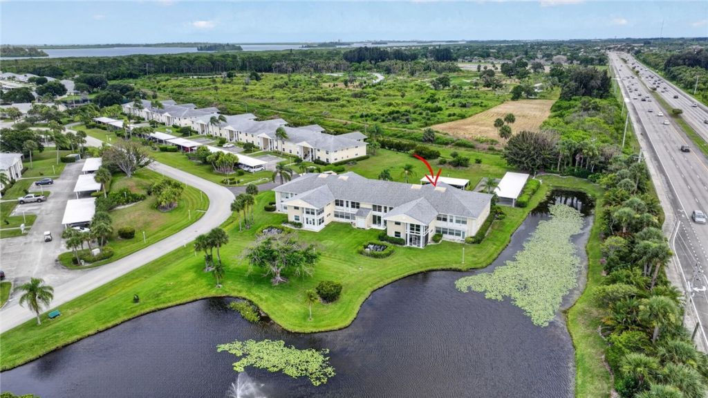 203 Grove Isle Circle, Unit 203, Vero Beach, FL 32962 Photo