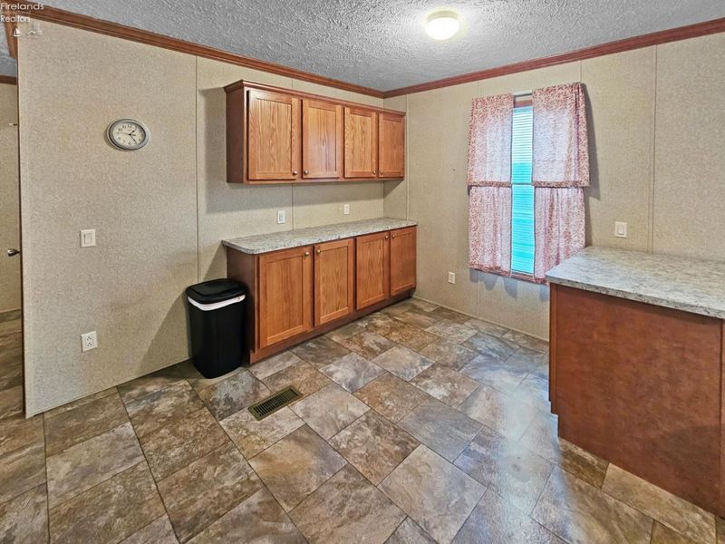 1250 Burkholder Road, Unit 11, Clyde, OH 43410 Photo 12