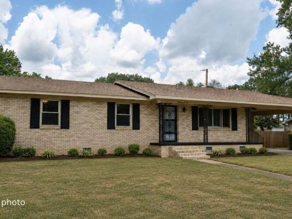 1902 W Arch, Searcy, AR 72143