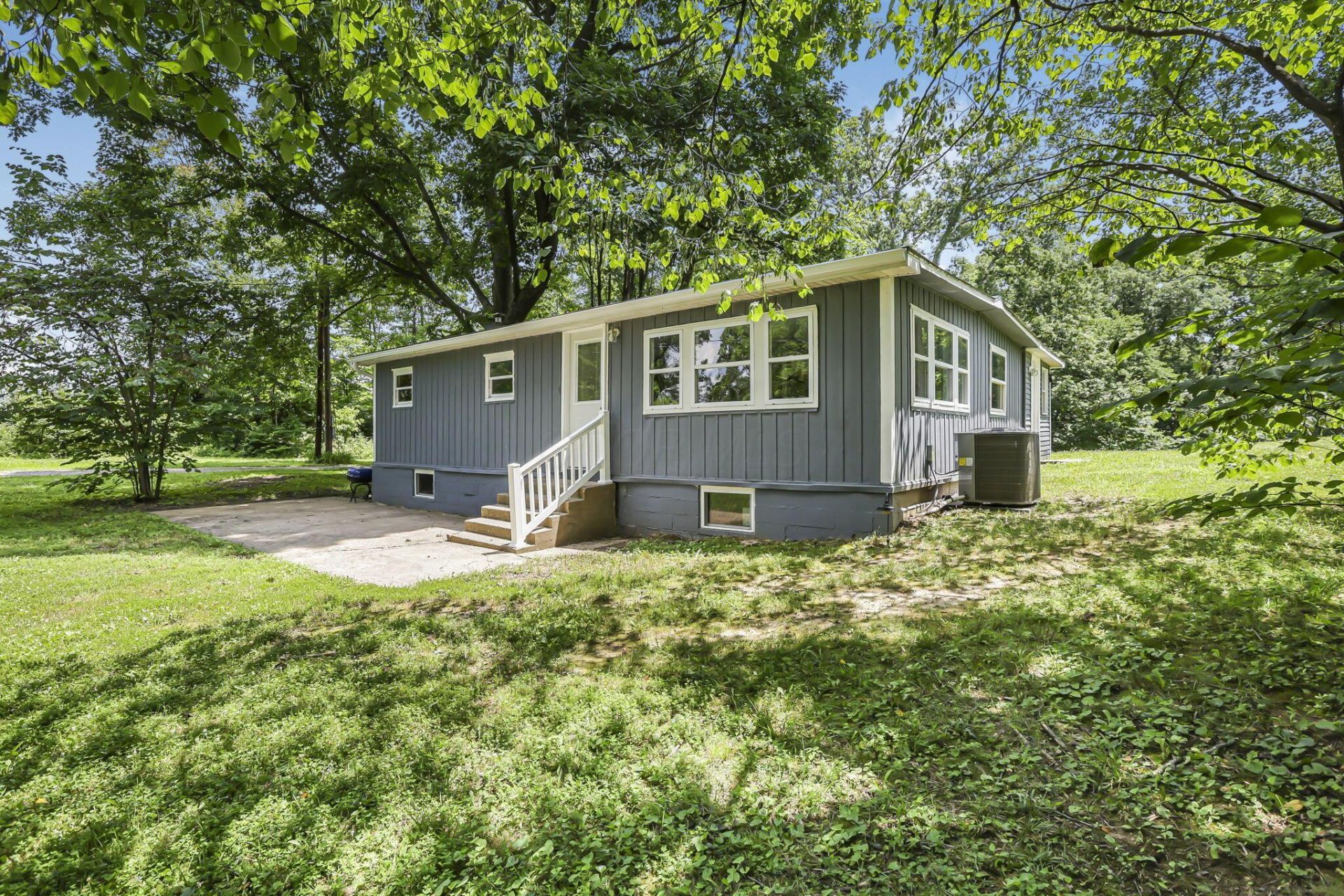 921 Connett Road, Nelsonville, OH 45764 Main Photo