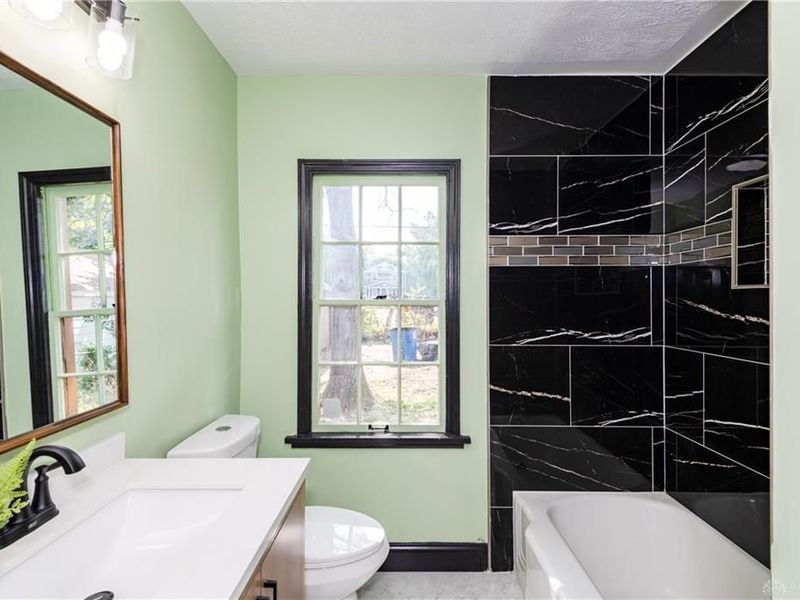2421 Rugby Road, Dayton, OH 45406 Photo 17