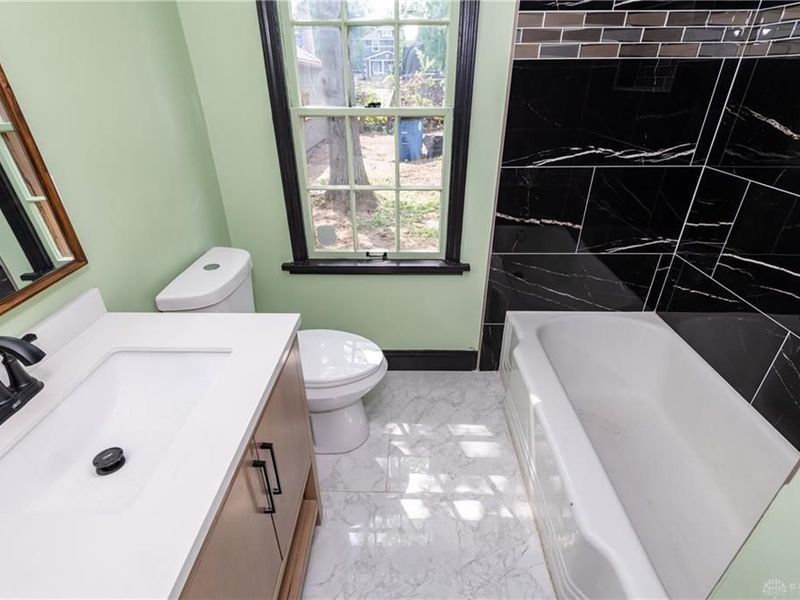 2421 Rugby Road, Dayton, OH 45406 Photo 18
