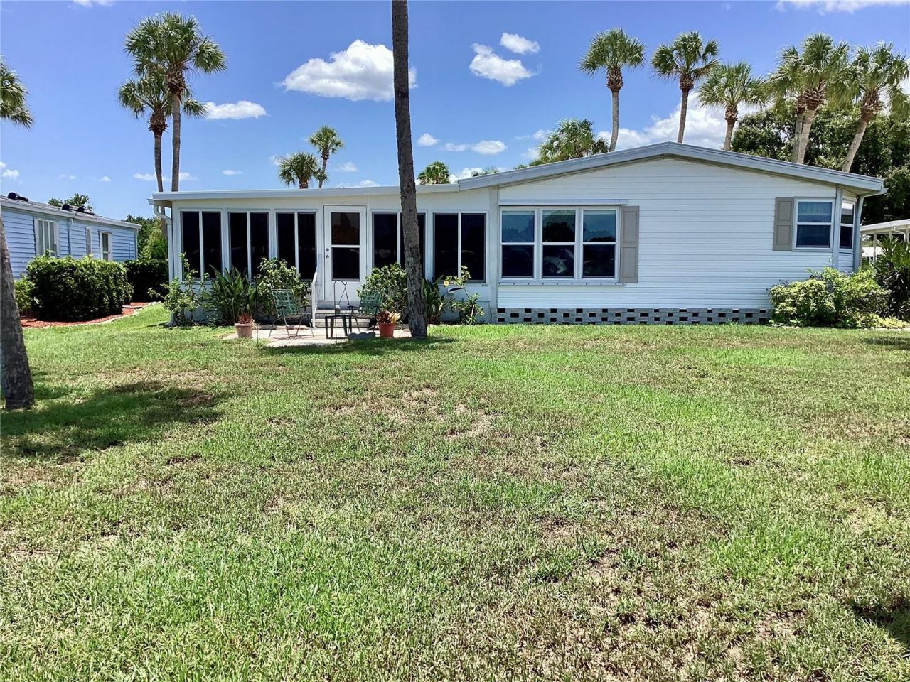 8451 Imperial Circle, Palmetto, FL 34221 Photo