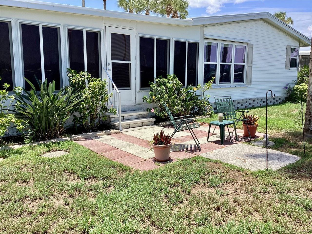 8451 Imperial Circle, Palmetto, FL 34221 Photo