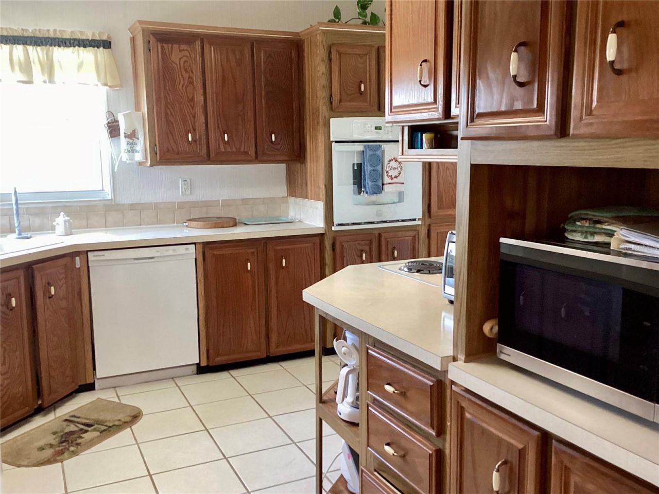 8451 Imperial Circle, Palmetto, FL 34221 Photo