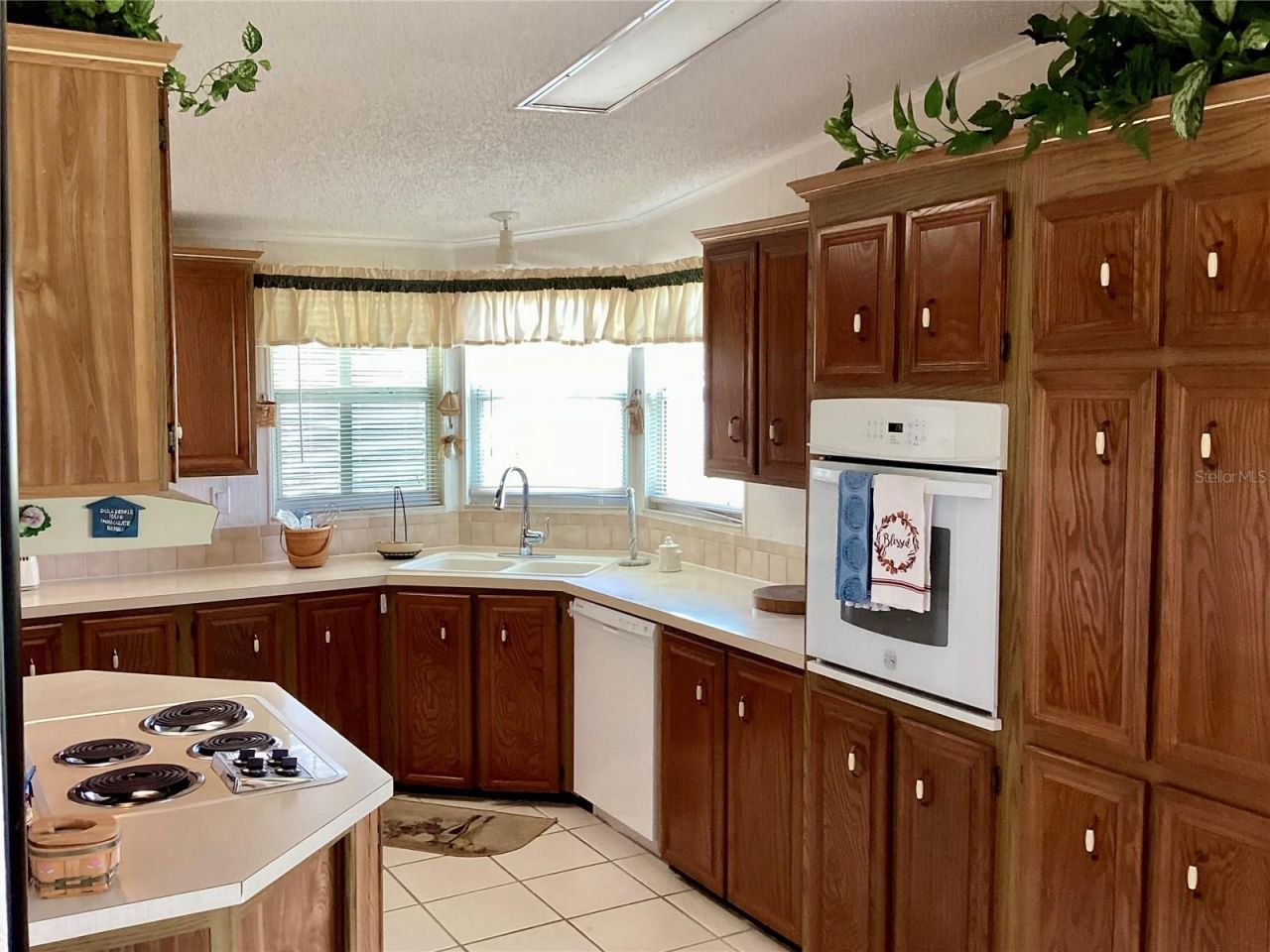 8451 Imperial Circle, Palmetto, FL 34221 Photo