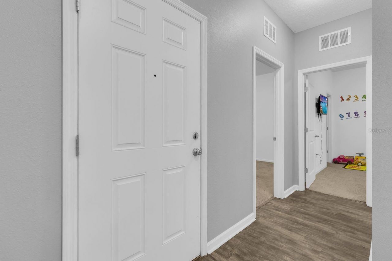 996 Joyce Road, Lake Wales, FL 33853 Photo