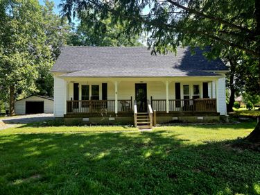 2537 Old Newburg Road, Murray, KY 42071