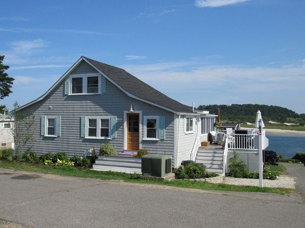 43 Middle Road, Unit -, Ipswich, MA 01938