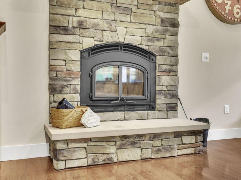 112 Liberty Woods Court NW, Johnstown, OH 43031 Photo 14