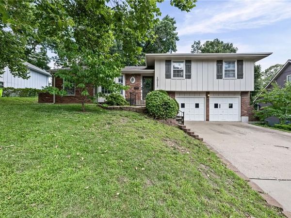10112 W 65th Street, Shawnee, KS 66203