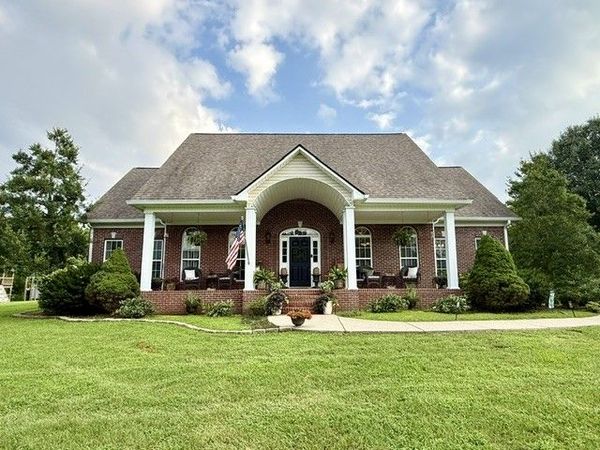 1503 Gravel Hill Rd, Columbia, TN 38401