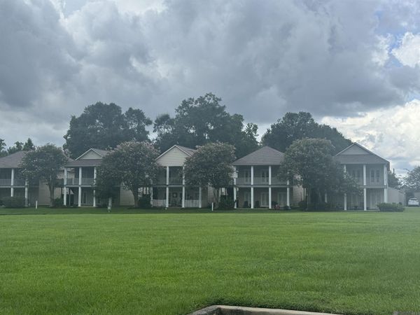 38035 Post Office Rd, Unit #22 B, Prairieville, LA 70769
