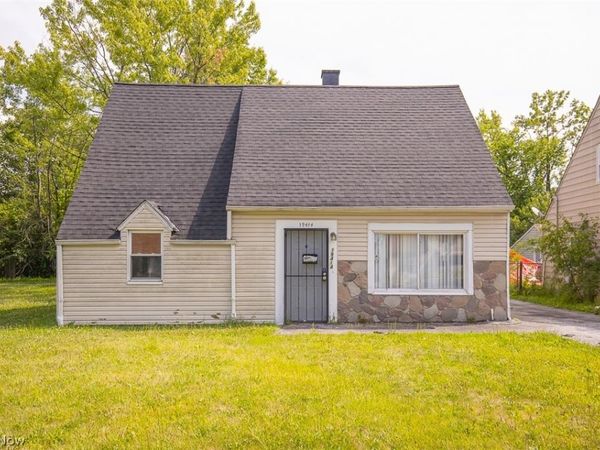 19414 Longbrook Road, Warrensville Heights, OH 44128