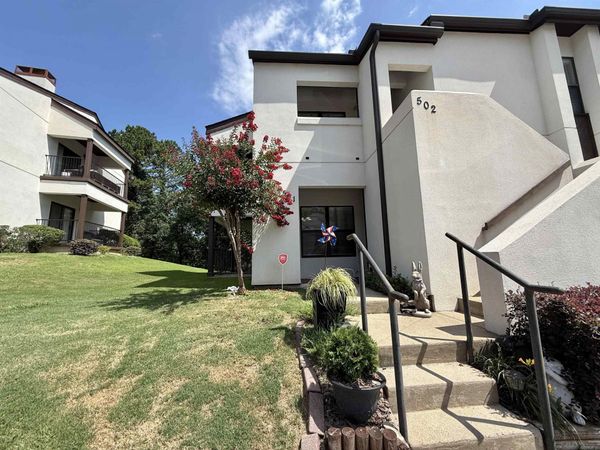301 Kings Row Dr #501 , Little Rock, AR 72207