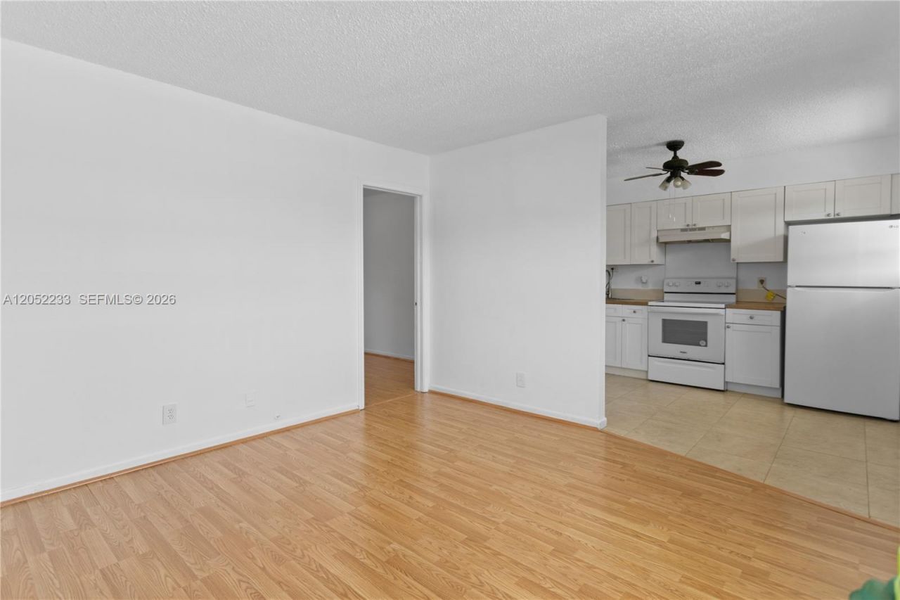 609 NE 6th Ct, Unit C, Boynton Beach, FL 33435 Photo