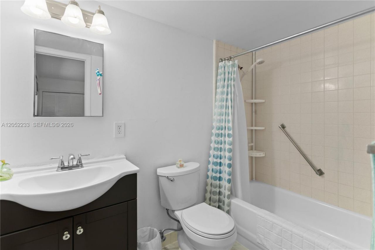 609 NE 6th Ct, Unit C, Boynton Beach, FL 33435 Photo