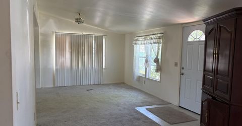 212 Coons Circle, Unit C, Dayton, NV 89403 Photo