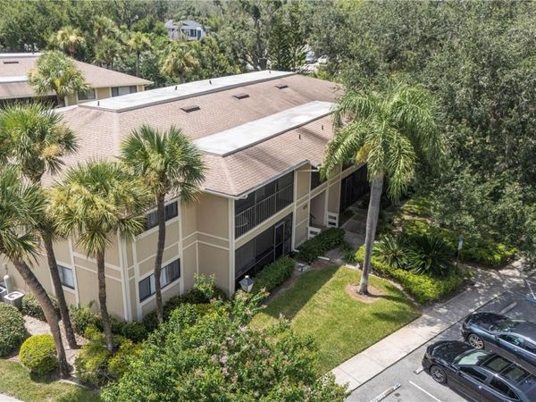 6018 LAKTREE LANE , Unit E, TEMPLE TERRACE, FL 33617