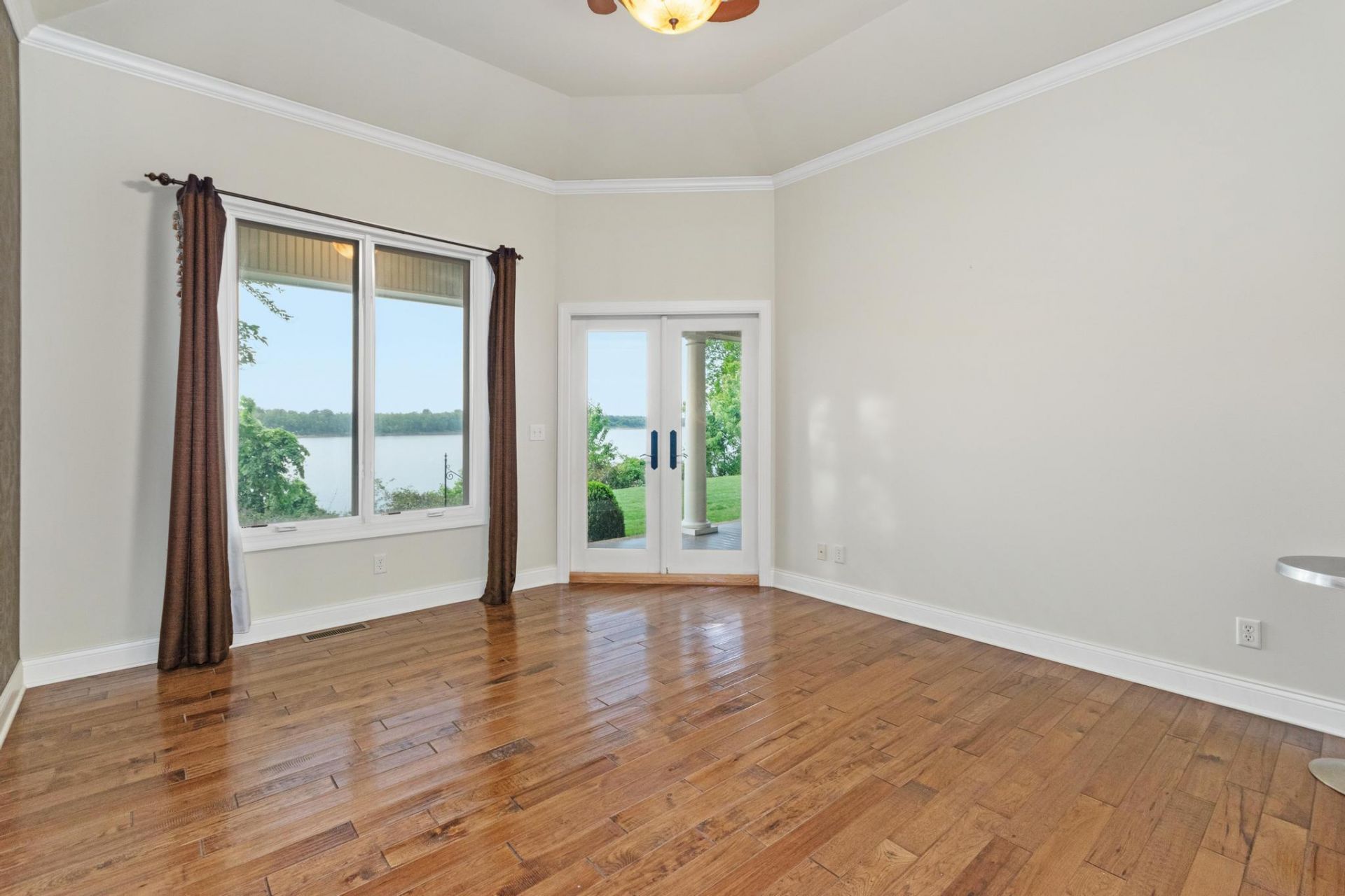 250 Spyglass Drive, Ledbetter, KY 42058