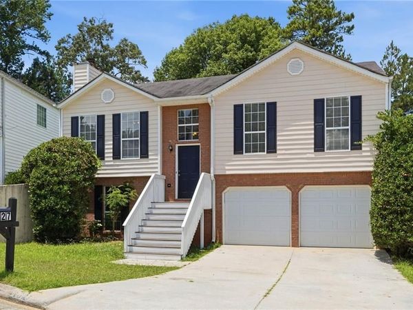 1027 Alford Crossing , Lithonia, GA 30058