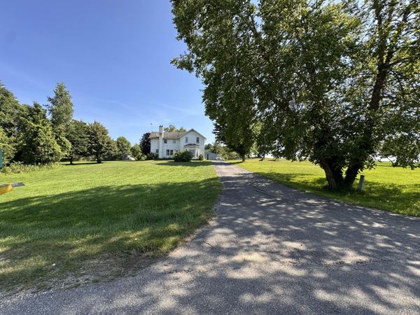 5372 W 8th, Fremont, MI 49412