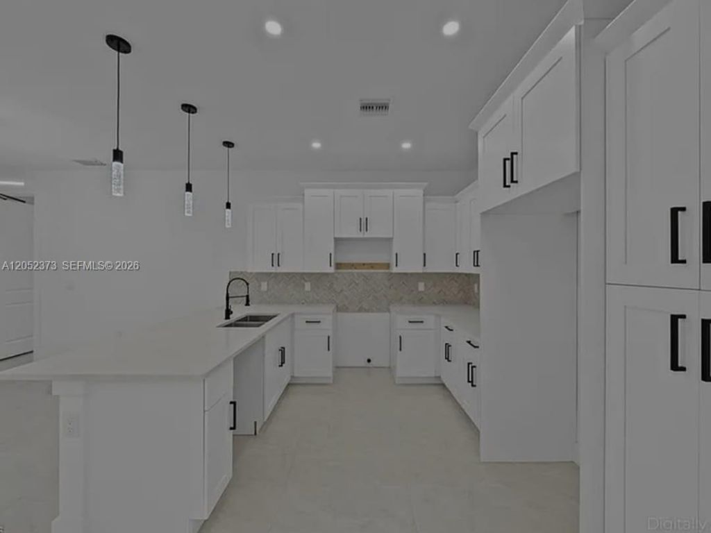 1285 Green Pine Blvd , West Palm Beach, FL 33409 Photo