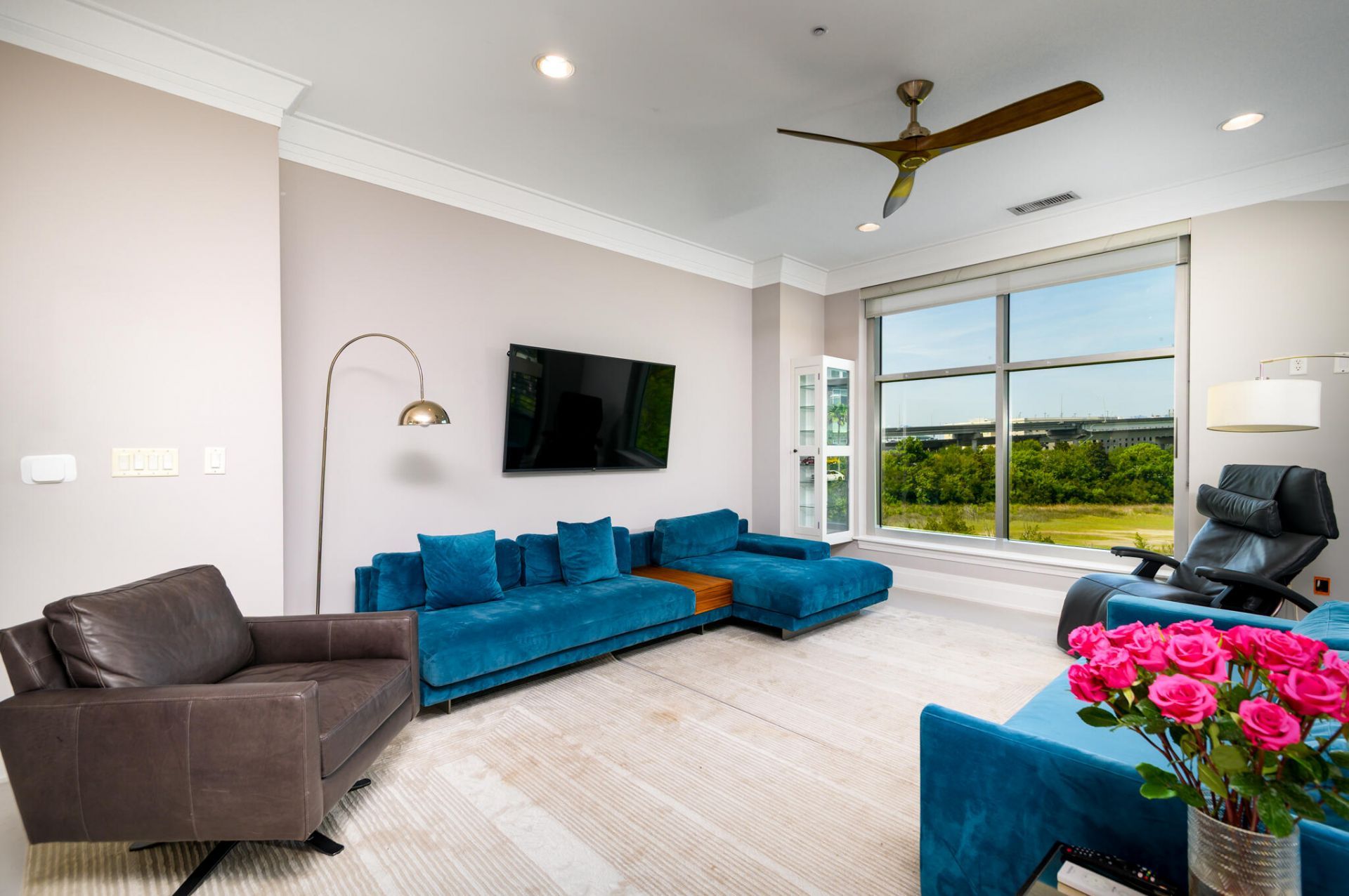 238 Cooper River Drive Photo 4